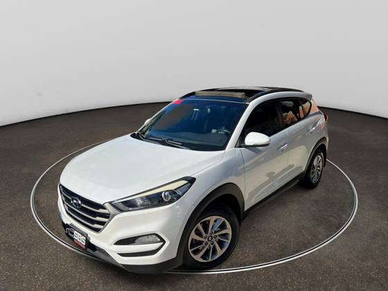 HYUNDAI TUCSON 2.0 MPFI GLS 16V 143CV 2WD FLEX 4P AUTOMÁTICO HYUNDAI TUCSON 2.0 MPFI GLS 16V 143CV 2WD FLEX 4P AUTOMÁTICO